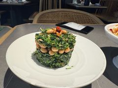 松子马兰头-晓淮山·扬州早茶·淮扬菜(龙阳广场店)
