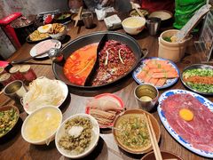 -萍姐火锅·公路夜市(武汉首店)