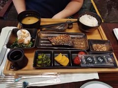-上海半岛酒店·半岛精品店