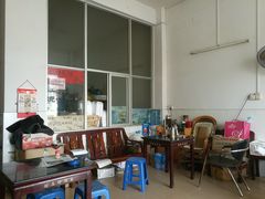 -味为先光明乳鸽(光明总店)