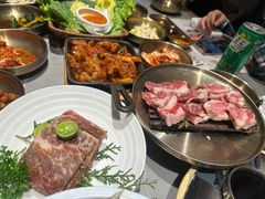 -草家酱蟹炭火烤肉店(珲春南路一店)
