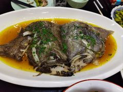 清蒸雅片鱼头-潘大福特色蒸菜(湖滨店)