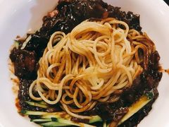 -桃园中华料理炸酱面(燕儿岛路店)