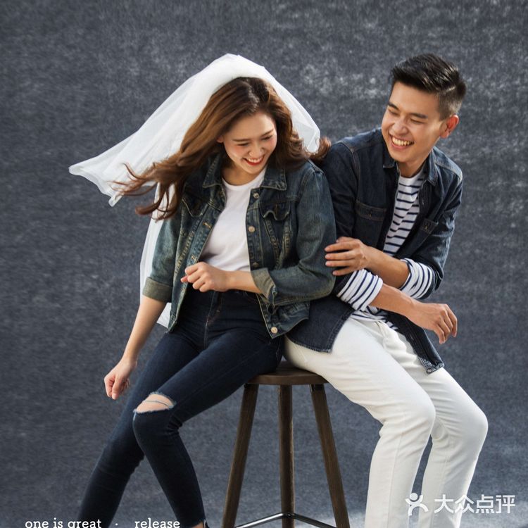 街拍婚纱照 | 牛仔便装也可以这么潮🌟