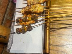 -不是烧烤·武汉烧烤·地道湖北菜(大成路店)