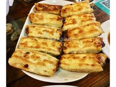 猪肉三鲜锅贴-金谷园饺子·烧烤·家宴(人大总店)