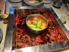 -二荆条·蜀鲜汇城市森林火锅