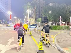 -香港新发烧腊茶餐厅(水围店)