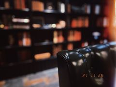-上海锦江汤臣洲际大酒店柒酒廊