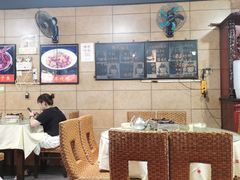 大堂-昱龙大盆牛蛙馆(三兴街总店)