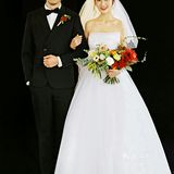 不要看别人拍酷的就要拍酷的,你长一张甜美的娃娃脸