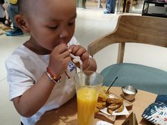 -藏猫猫咖啡主题馆(中央大道店)