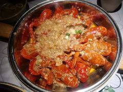 -巴厘龙虾·榜首油焖大虾(音乐学院·沿江酒馆店)