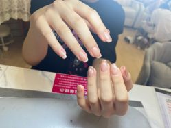 -梵莎美甲美睫