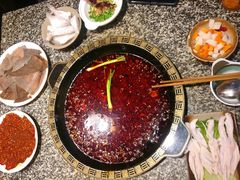 -佬革命主题火锅(玉沙路店)