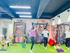 -征成健身连锁私教工作室(九公里店)