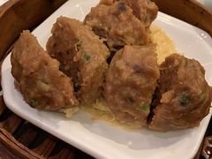 -广州中心皇冠假日酒店·百粤楼