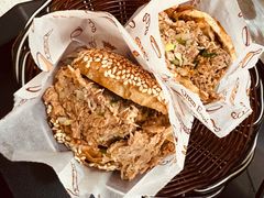 烧饼加肉-万红路羊汤烧饼店(将台路店)