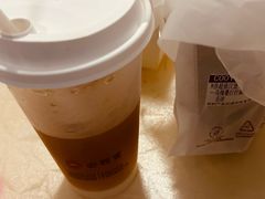 -必胜客(威高广场店)