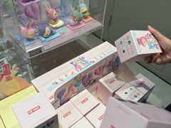 -泡泡玛特POPMART(国金街店)