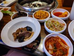 -烧肉一番·新韩式炭火烤肉(大岭山店)