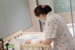 -盈月阁母婴护理中心·月子中心·月嫂育儿嫂