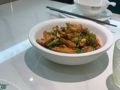 -湘当有饭剁椒鱼头(昆山招商花园城店)