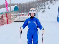 -亚布力新体委滑雪场