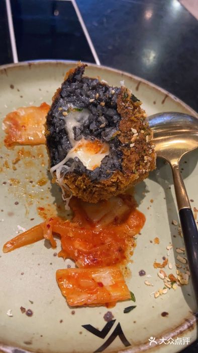 KCOOKING概念韩餐(世茂52+店)墨鱼芝士饭团图片