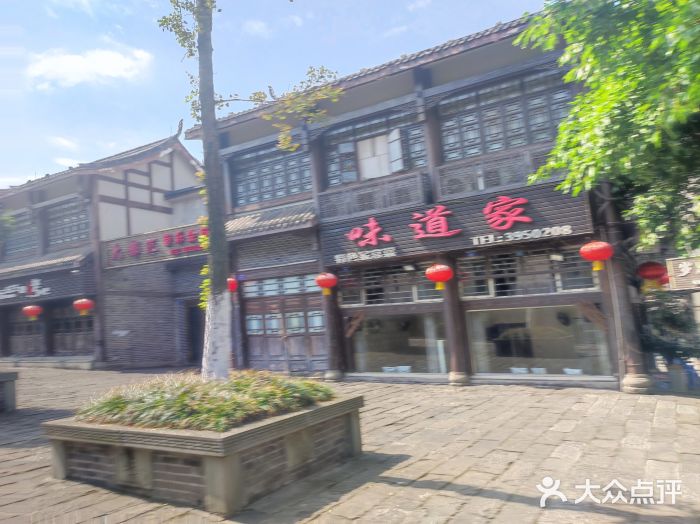 南关石牌坊古镇图片