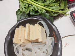 -呷哺呷哺(融创茂店)