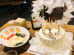 女神皇冠-B.O.M波姆烘焙(凤凰街店)