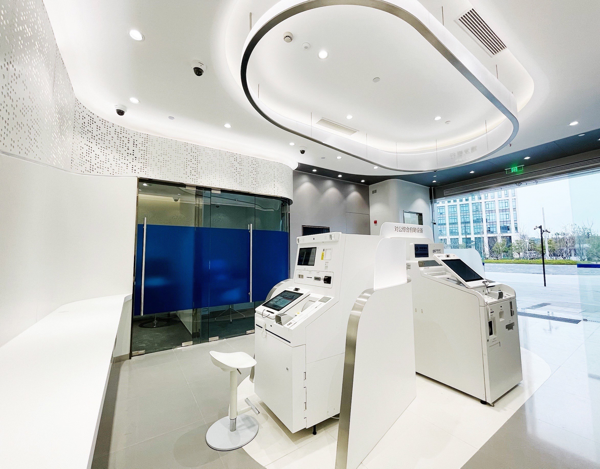 高大上,科技感满满,全上海最特别的银行