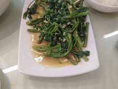 -晏老九豆花饭家常菜(上海城店)