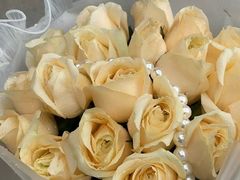 -亭亭鲜花店(中山北路店)