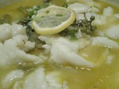 酸菜龙利鱼-陈阿婆鱼头泡饼·京味菜(复兴路店)