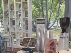 -Manner Coffee(徐汇滨江店)