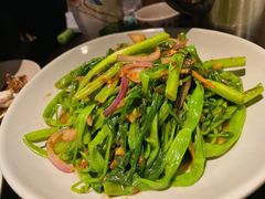 马拉盏炒通菜-大头虾越式风味餐厅(光明广场店)