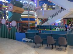 -炫采冰场(红博中央公园商场店)