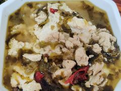 酸菜豆花-大邑李记肥肠血旺