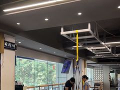 -超鹿运动(达信大厦店)