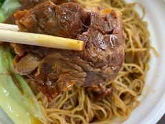 牛腩捞面-小梁哥云吞面(黄贝岭店)