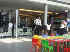 -奔驰利星行(北京花乡店)