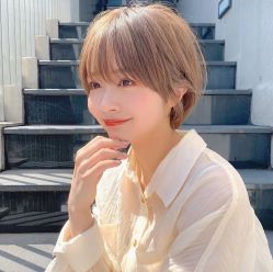 -变画·发型STUDIO