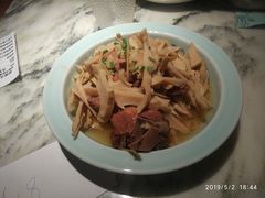 -梁家大院•农家菜(昆山会展中心店)