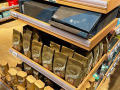 -七鲜超市(瑞虹天地太阳宫店)