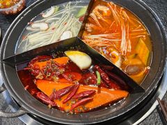 -渝里重庆火锅(航天城店)