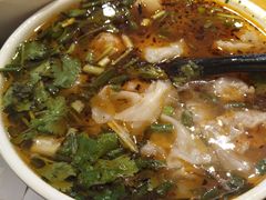 抄手-呼啦面馆·头牌豌杂面(爱琴海店)