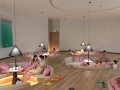 -涨巢·潮玩水疗局