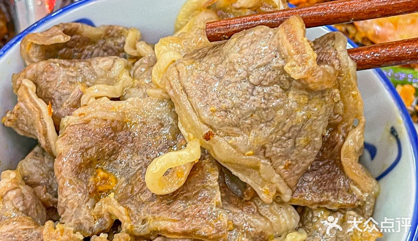 低评分小店也有好味道 | 谁家好老板管自己的火锅叫牛屎湾啊？